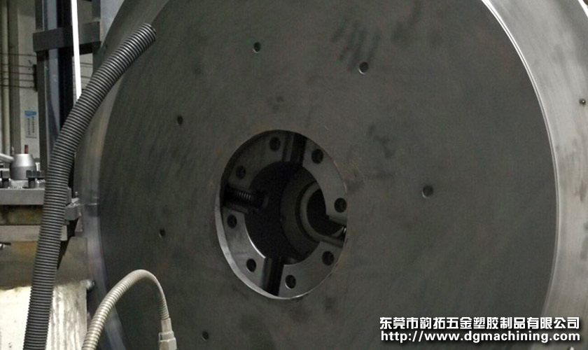 影響大型數(shù)控車(chē)床加工表面粗糙度的因素有哪些？